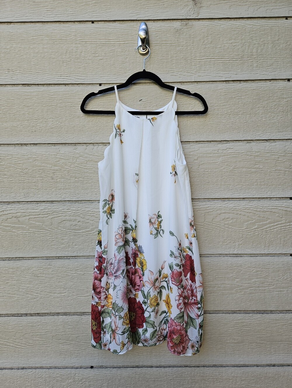 A. Byer white floral sleeveless shift dress size large